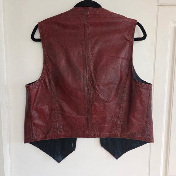 Vintage Genuine Leather Vest - Picture 4 of 8